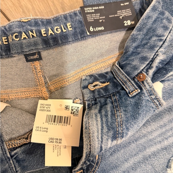 ⚠️NEW⚠️ American Eagle Outfitters Women's Curvy Mom Jean - Picture 8 of 9